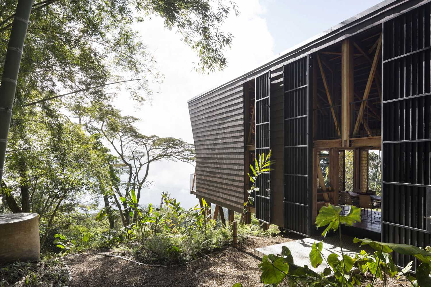 Casa Tejida, il paradiso dove le nuvole entrano a far colazione