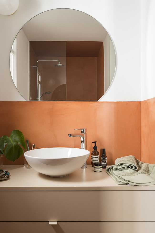 Low-budget renovation? At Klinker Apartment tailored solutions