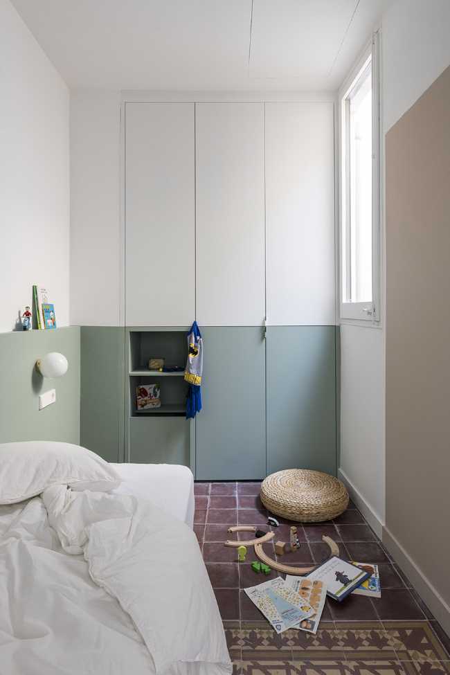 Low-budget renovation? At Klinker Apartment, tailored solutions