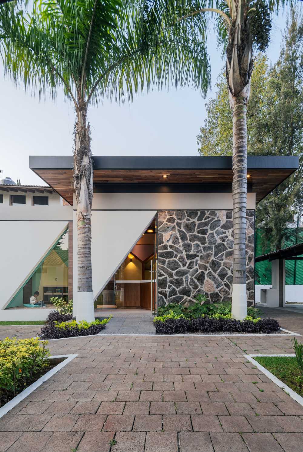 A playroom in Mexico for the physical, emotional and spiritual development of children while respecting their own individuality