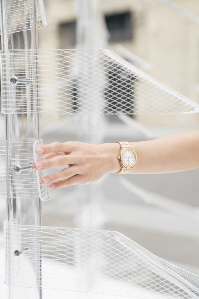 Kori. An installation which invites passersby to play with its transparent features