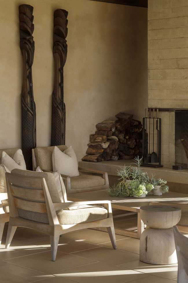 En Nueva Zelanda campos de golf, dunas de arena y el mar abrazan la delicada arquitectura de Tara Iti Clubhouse