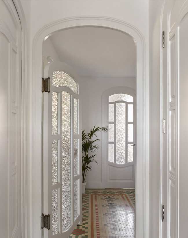 Casa Cas 8 recuperación de los mosaicos originales del ático en Valencia