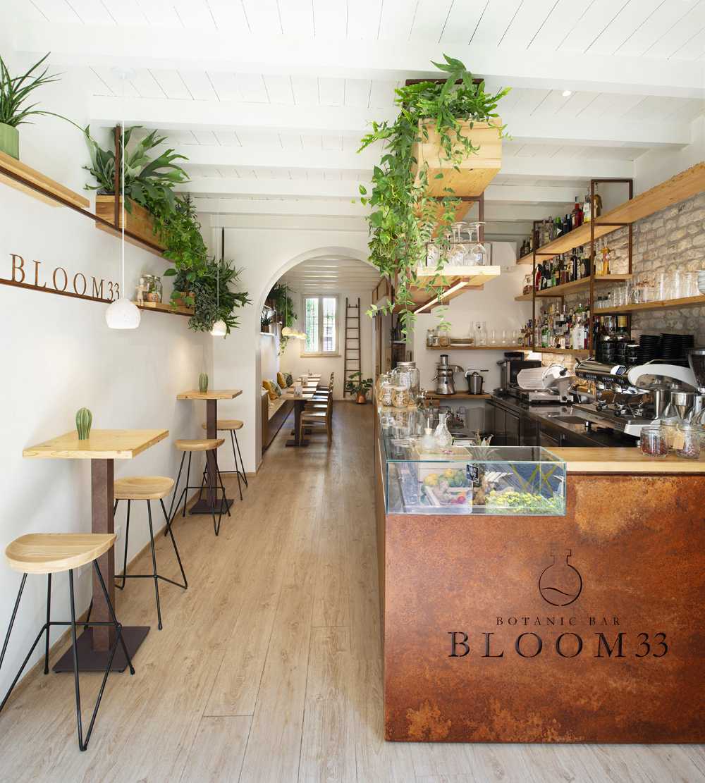 Diseño de líneas finas y un moodboard natural para el Bloom 33 Botanic Bar de la calle Mazzini en Crema