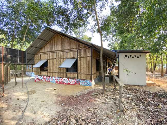 Centre communautaire intégré de Hindupara : architecture d'intégration et de partage