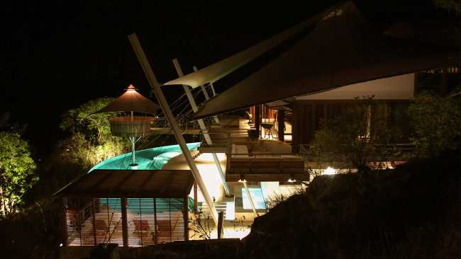 The Sail House: the sailboat which inspires the design of a Californian villa