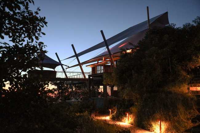 The Sail House: the sailboat which inspires the design of a Californian villa