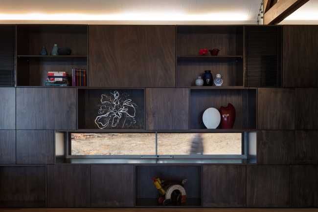 L-House, two existing structures cleverly adapted in the L-shape