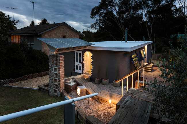 Recycled materials? Exploring and pushing the limits in the Up-Cycle House