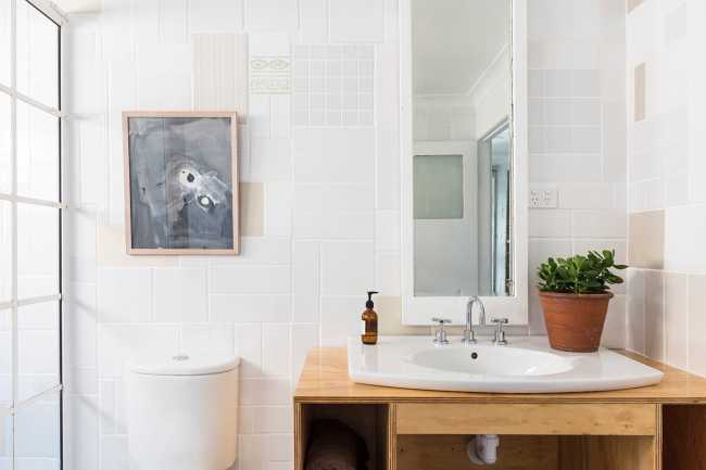 Recycled materials? Exploring and pushing the limits in the Up-Cycle House