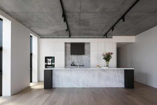 Facciate ispirate a sculture cinetiche e appartamenti boutique: l’Alumuna Residence a Melbourne