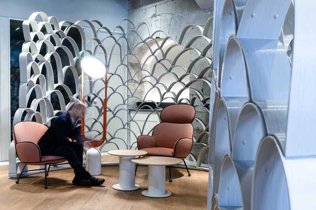 XAPO, une banque de cryptomonnaies dans une caserne abandonnée. Une architecture entre histoires et ère numérique.