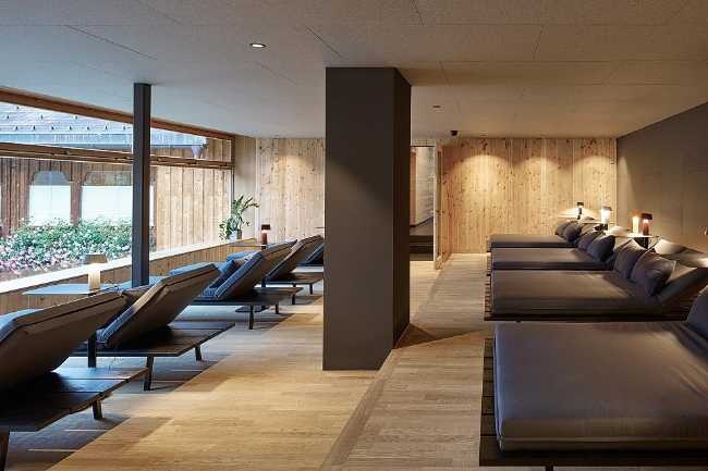 Hotel am Holand. Ampliación de un hotel para albergar una gran variedad de espacios de bienestar