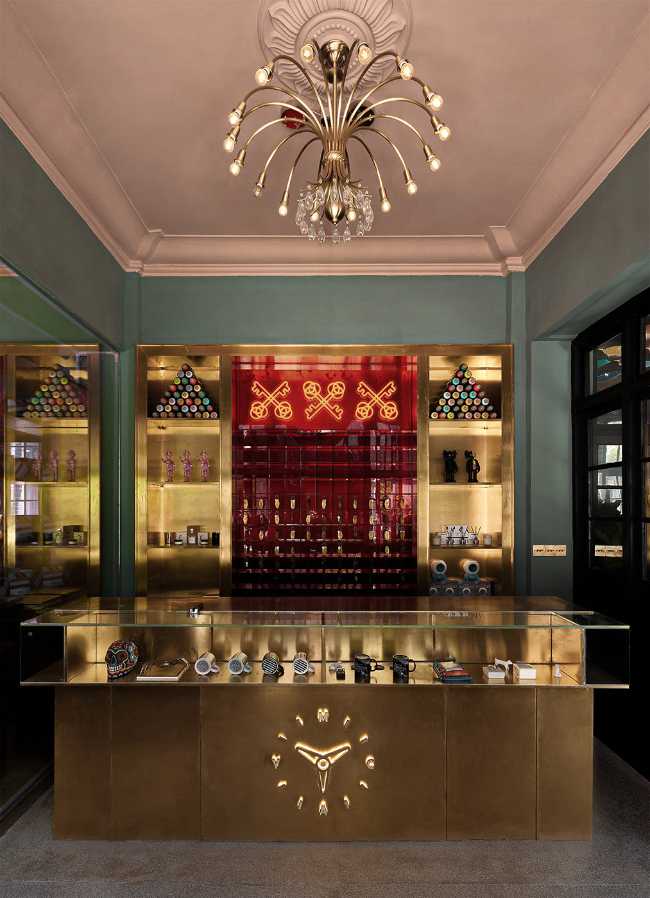 Nuovo look per l'antico YMCA Hotel: design all'insegna della sorpresa e dell'umorismo