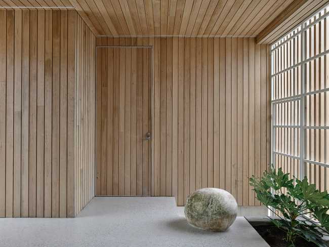Franklin Residence, un capullo blanco de inspiración japonesa