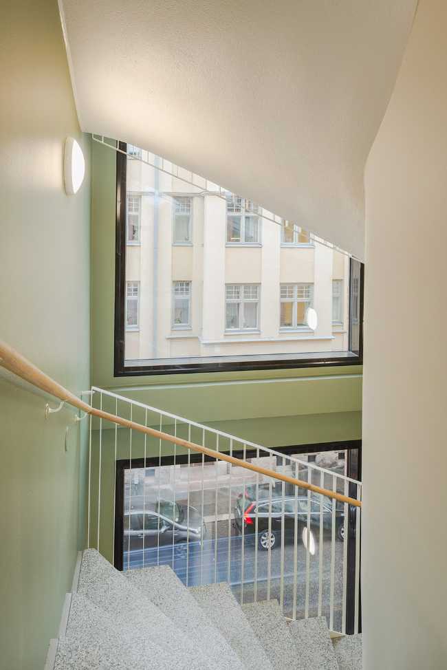 Red bricks for the extension of the old Finnish building Merimiehenkatu 20