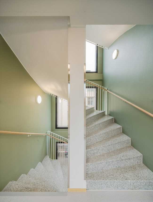 Red bricks for the extension of the old Finnish building Merimiehenkatu 20