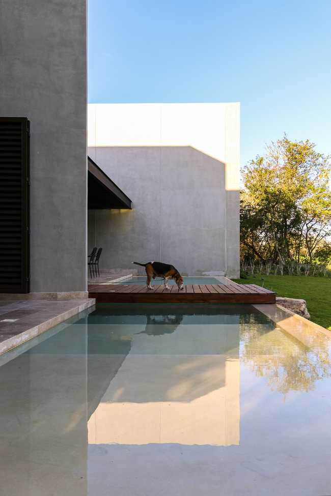 Winter House: una danza de volúmenes en la naturaleza virgen