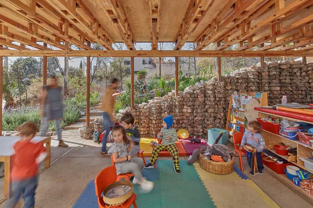 El Terreno. Un jardin urbain conçu comme un espace destiné à sensibiliser à la durabilité environnementale