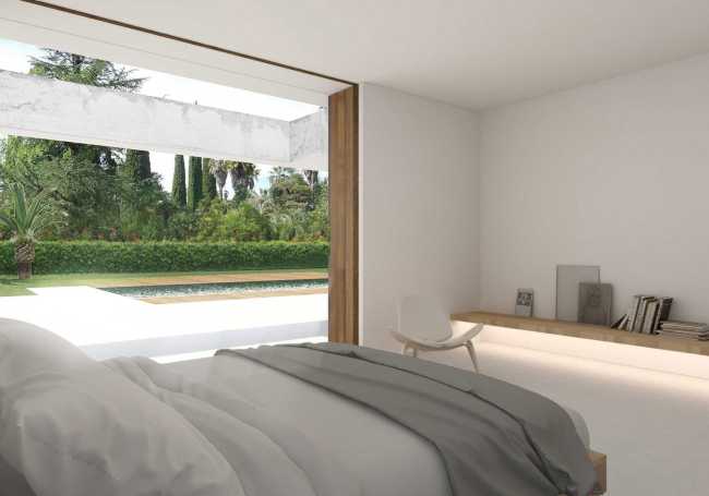 House in la Cañada: the courtyard, the heart of the house echoes the Roman atrium