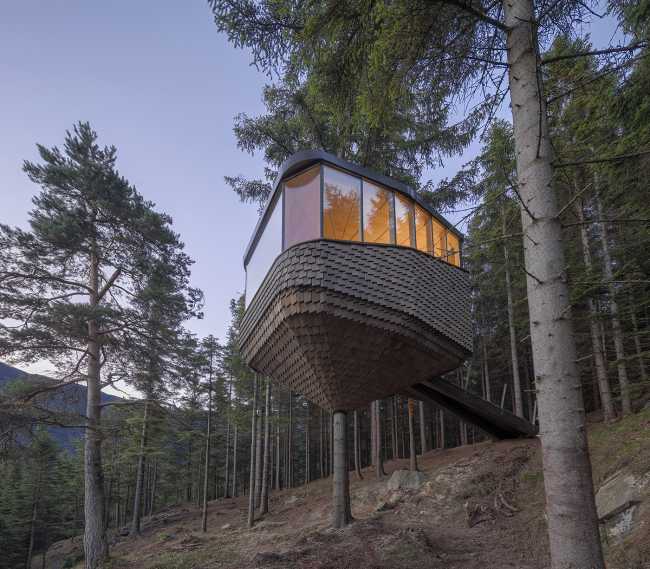 Woodnest, due case sull’albero che regalano l’esperienza di vivere la natura immergendosi in essa