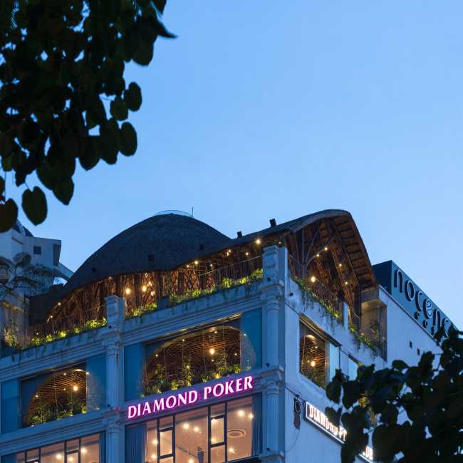 Restaurante de bambú ícono arquitectónico en Vietnam: Nocenco cafe