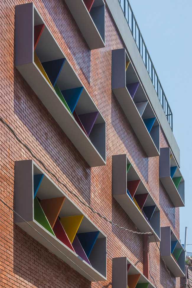 Urdaa School. A colourful, sustainable space to accompany children as they grow up