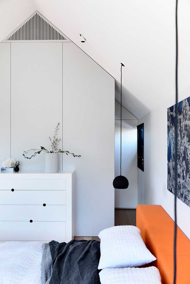 Pure materiality and clean aesthetics for a sculptural home that never forgets to