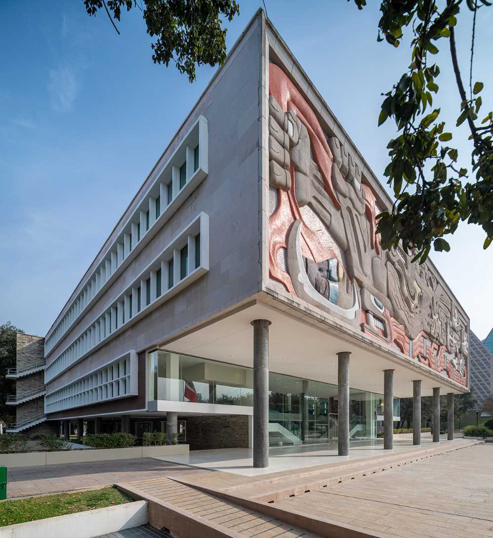 “Trasparente”, icona dell’architettura moderna messicana per il Campus di Monterrey