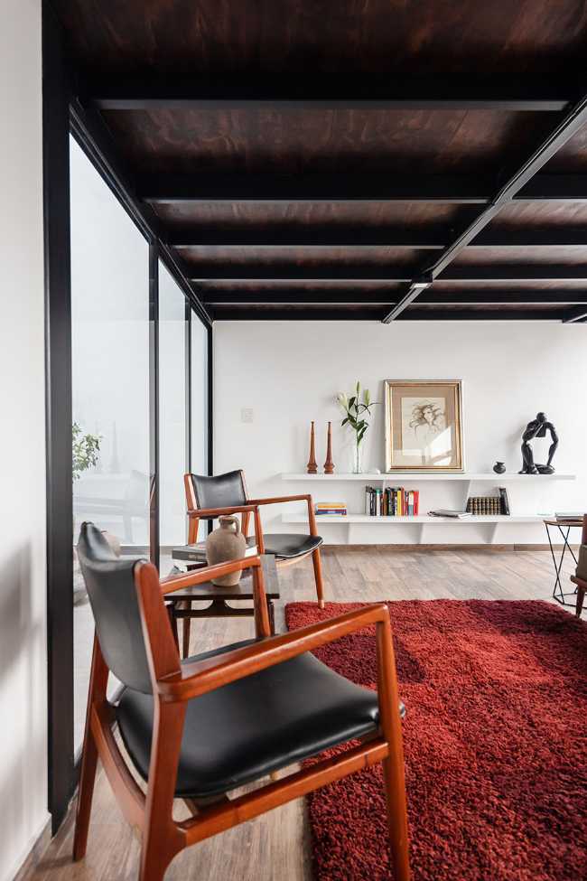 Mar Mediterráneo 34: a new materialityregeneratestheeclectic French-stylespaces