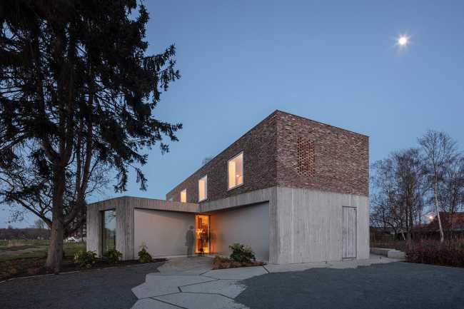House DeDe: a soul inherited from the past that leaves room for the contemporary