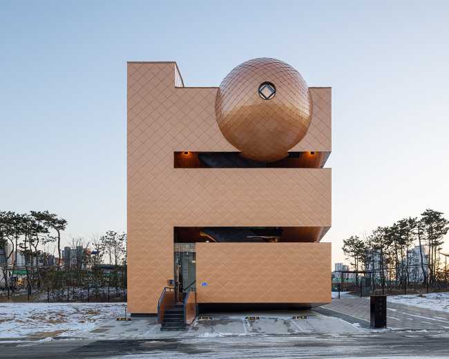 Mars, the architecture inspired by the suggestive landscape of the Red Planet