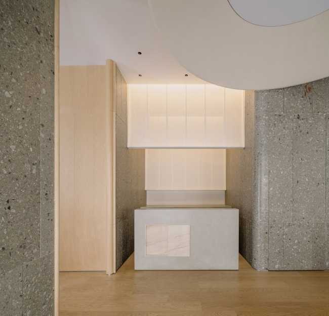 Interior design of Lunar restaurant, an oasis of refuge from the frenzy