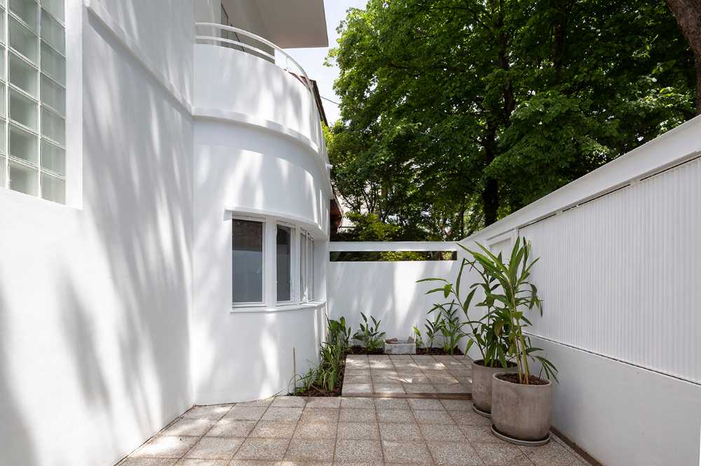 Leggerezza e freschezza della JI House emergono dalla scena architettonica argentina degli anni ’20