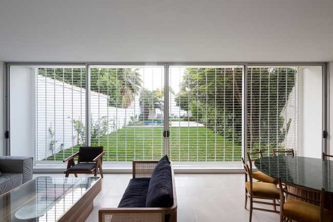 Leggerezza e freschezza della JI House emergono dalla scena architettonica argentina degli anni ’20