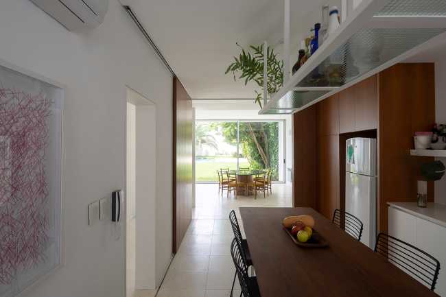 Leggerezza e freschezza della JI House emergono dalla scena architettonica argentina degli anni ’20