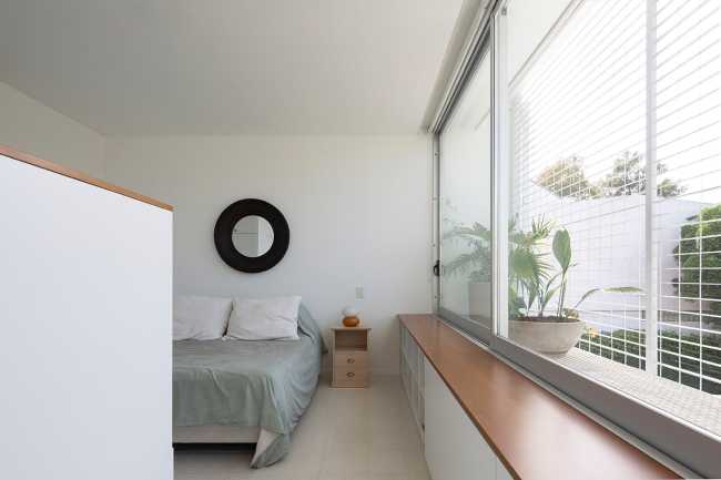 Leggerezza e freschezza della JI House emergono dalla scena architettonica argentina degli anni ’20