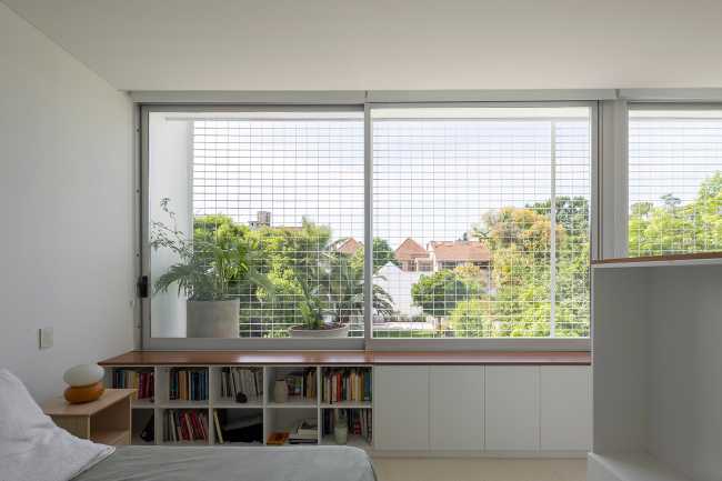 Leggerezza e freschezza della JI House emergono dalla scena architettonica argentina degli anni ’20