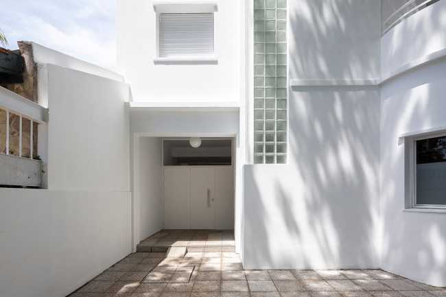 Leggerezza e freschezza della JI House emergono dalla scena architettonica argentina degli anni ’20