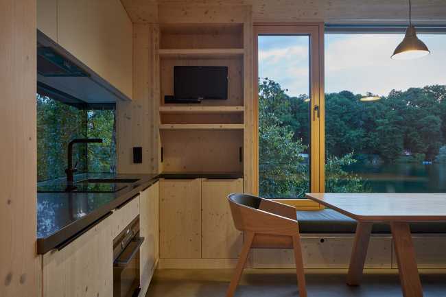 A ship's cabin inspiring a small cottage on the Vranov dam