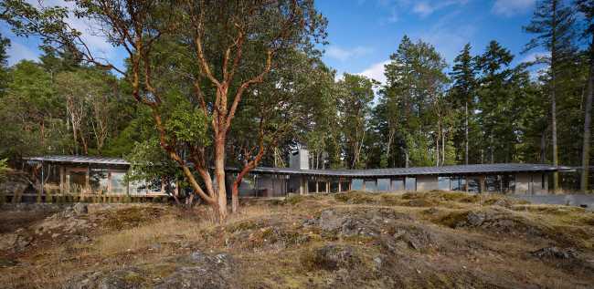Suncrest Residence: architecture and design on Orca Island