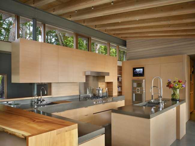 Suncrest Residence: architecture and design on Orca Island