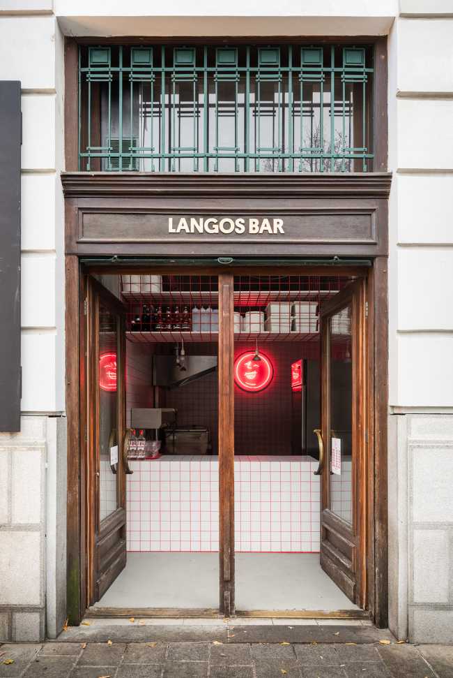 Langos Bar, Hungarian tradition in a street food key