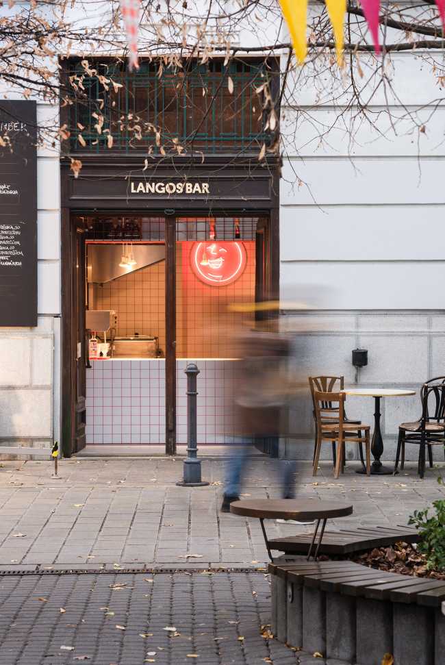 Langos Bar, Hungarian tradition in a street food key