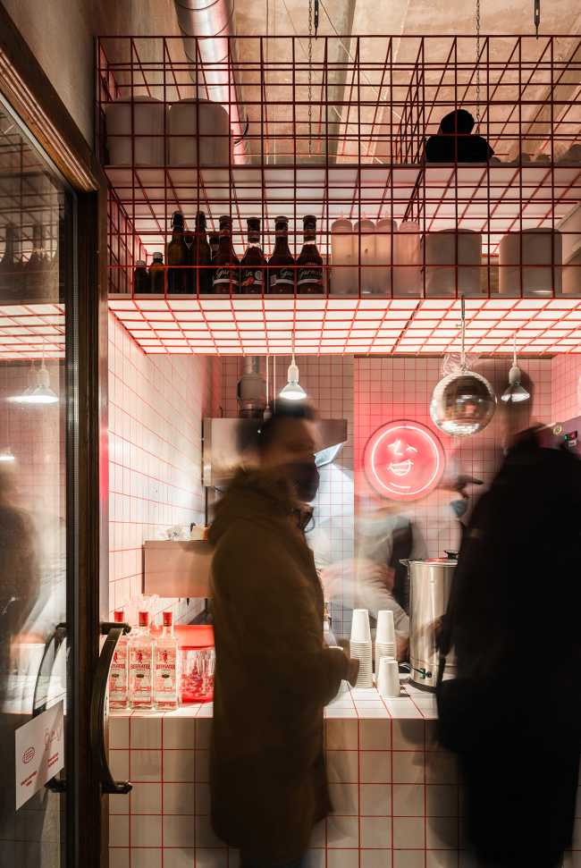 Langos Bar, Hungarian tradition in a street food key