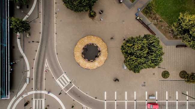 Un objeto extraño en el centro más concurrido de la ciudad: ¿qué hay detrás del Pabellón CCP?