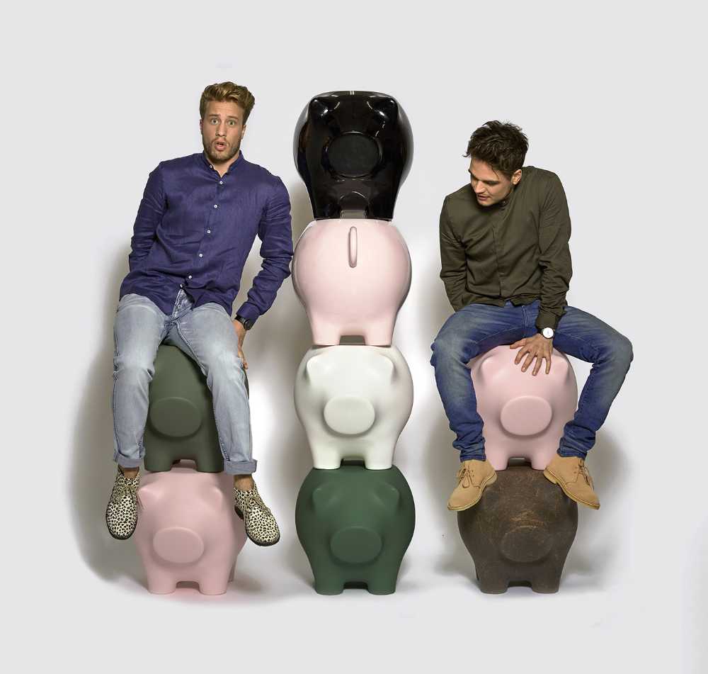 Table Sidepig. Forme et couleur pop pour une table basse ludique et emblématique
