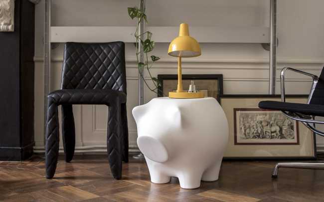 Table Sidepig. Forme et couleur pop pour une table basse ludique et emblématique
