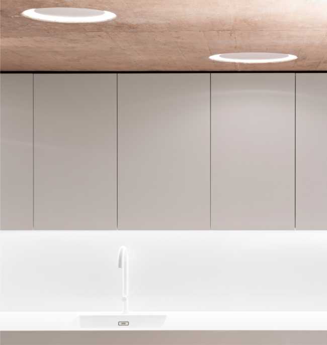 The combination of materials in Casa Fuensanta, which offers privacy but without giving up open space