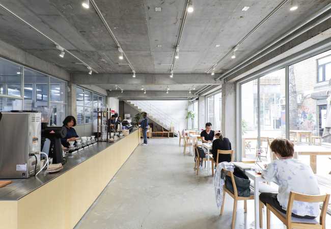 Voyage Coffee 798, a project that brings space back to its origins